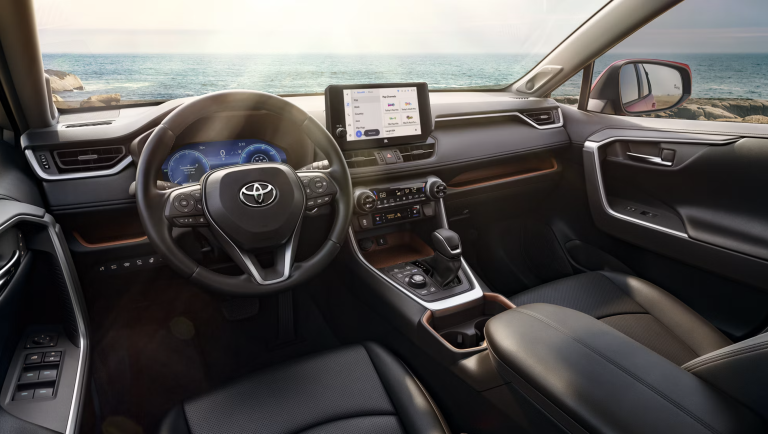 Comparing the 2025 Toyota RAV4 XLE vs XLE Premium - Toyota of Orlando Blog