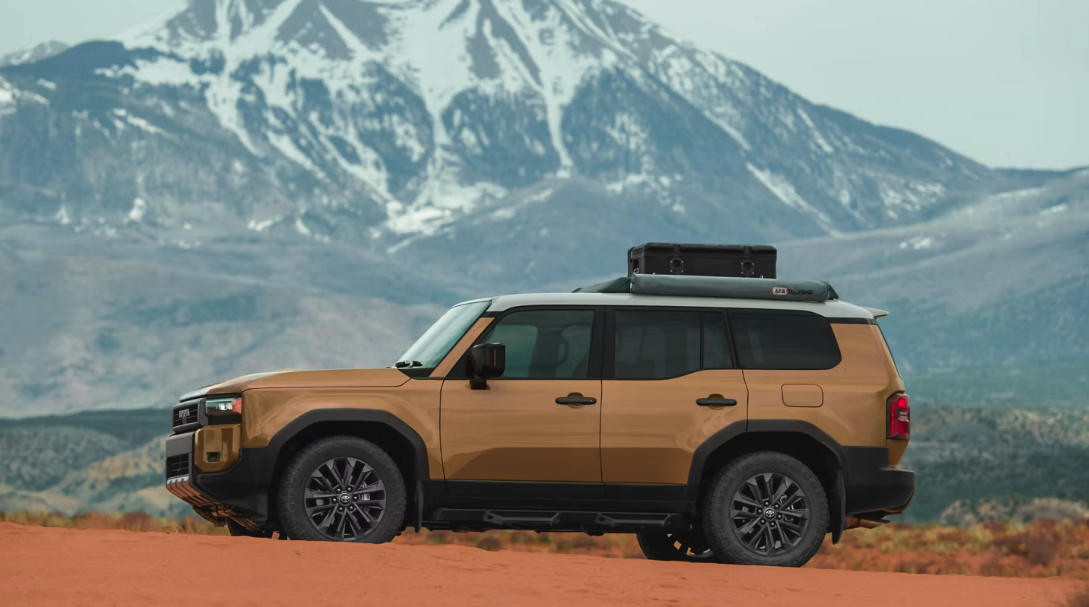 Toyota Land Cruiser vs Lexus GX