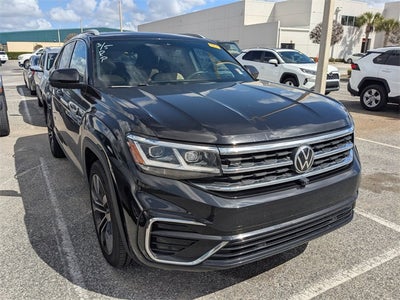 2022 Volkswagen Atlas Cross Sport 3.6L V6 SEL Premium R-Line
