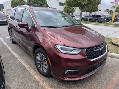 2021 Chrysler Pacifica Touring L