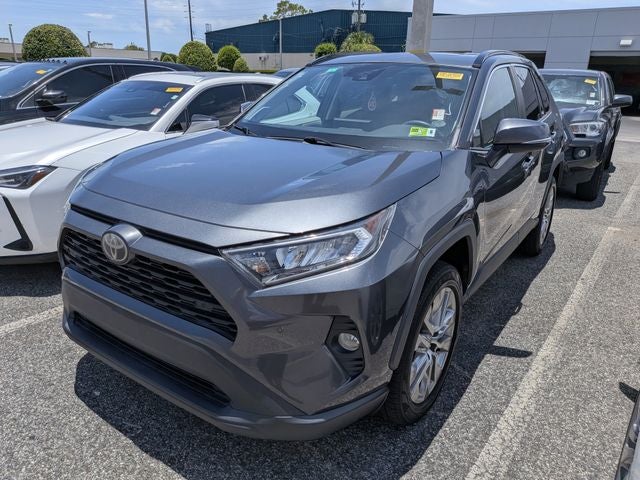 2020 Toyota RAV4 XLE Premium