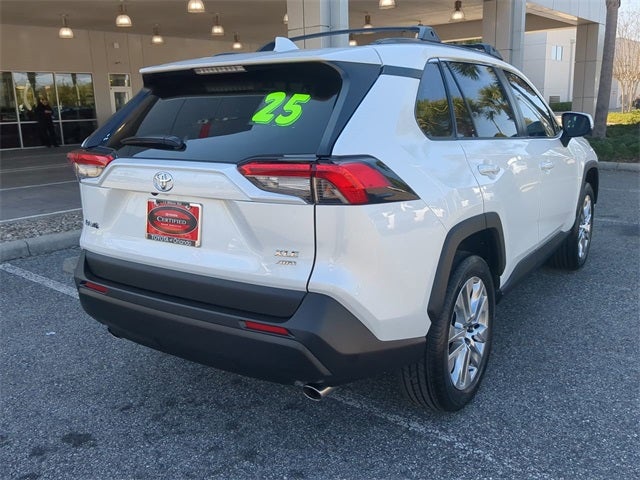 2025 Toyota RAV4 XLE Premium