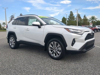 2025 Toyota RAV4 XLE Premium