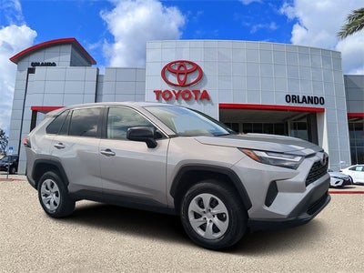 2025 Toyota RAV4 LE