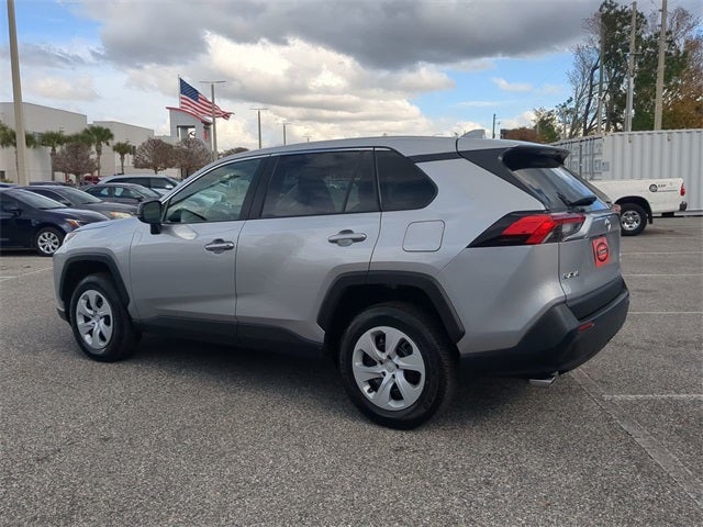 2025 Toyota RAV4 LE