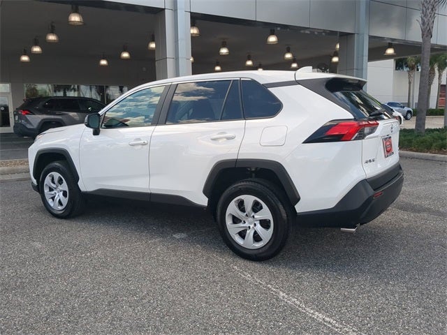 2025 Toyota RAV4 LE