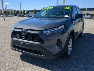 2025 Toyota RAV4 LE