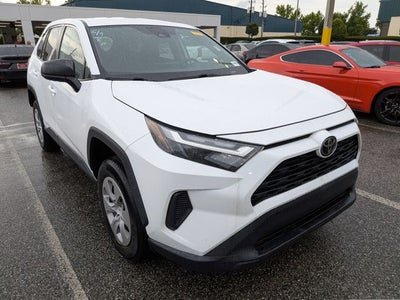2023 Toyota RAV4 LE