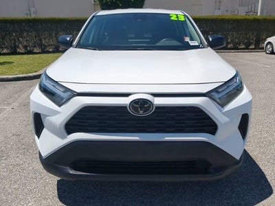2023 Toyota RAV4 LE