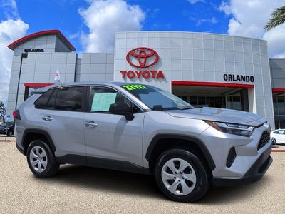 2024 Toyota RAV4 LE