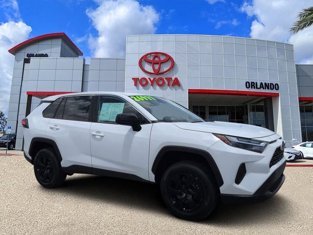 2023 Toyota RAV4 LE