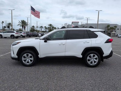 2024 Toyota RAV4 LE