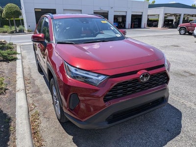 2025 Toyota RAV4 XLE