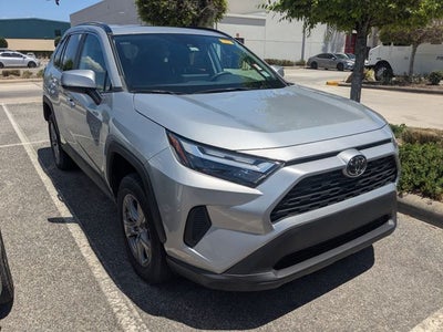 2022 Toyota RAV4 XLE