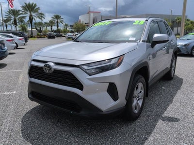 2025 Toyota RAV4 XLE