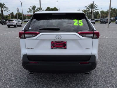 2025 Toyota RAV4 XLE