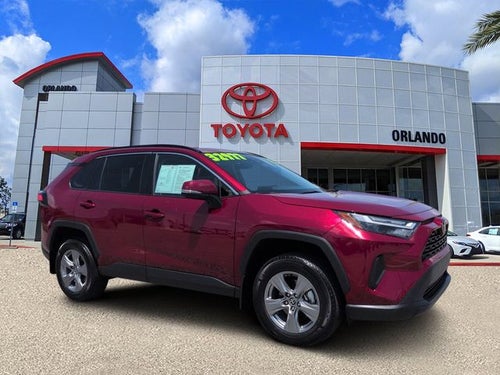 2025 Toyota RAV4 XLE