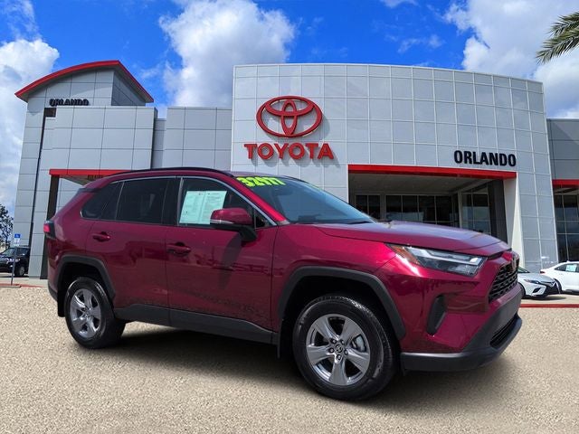 2025 Toyota RAV4 XLE