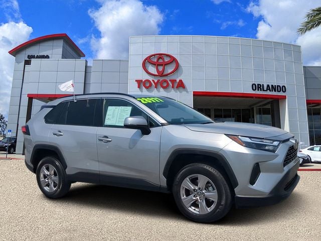 2023 Toyota RAV4 XLE