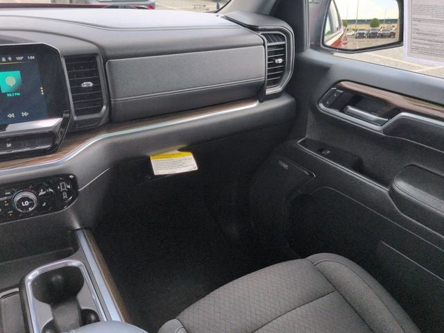 2022 Chevrolet Silverado RST