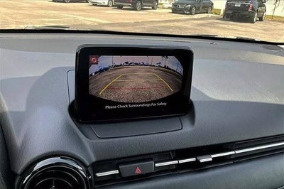 2020 Toyota Yaris Hatchback LE