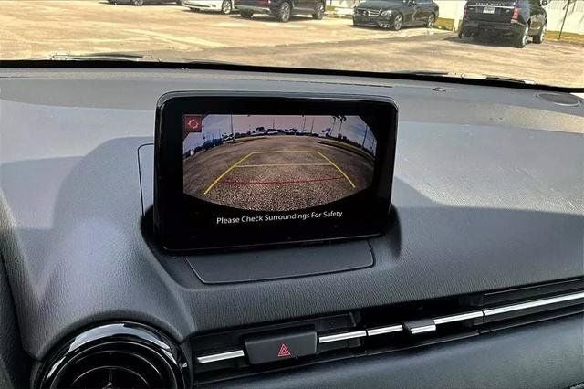 2020 Toyota Yaris Hatchback LE