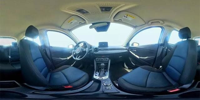 2020 Toyota Yaris Hatchback LE