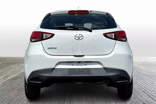 2020 Toyota Yaris Hatchback LE