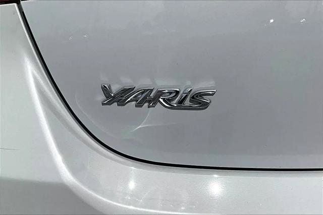 2020 Toyota Yaris Hatchback LE