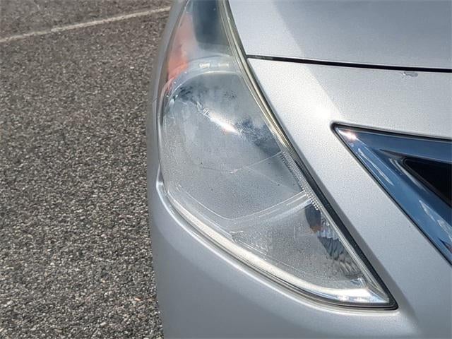 2015 Nissan Versa 1.6 SV