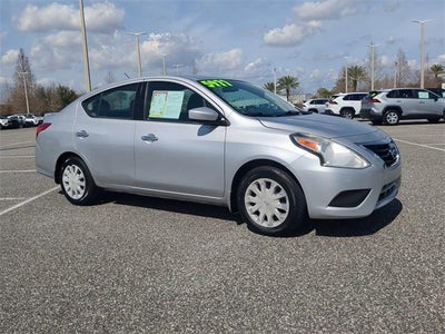 2015 Nissan Versa 1.6 SV