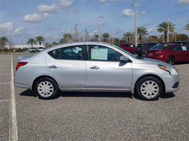 2015 Nissan Versa 1.6 SV