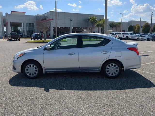 2015 Nissan Versa 1.6 SV
