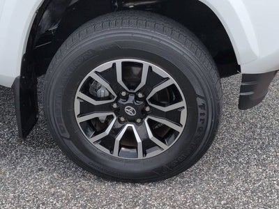2022 Toyota Tacoma TRD Sport V6