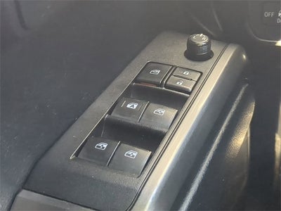 2019 Toyota TACOMA SR5 SR5 V6