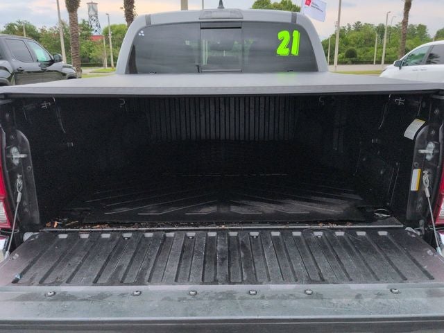 2021 Toyota TACOMA SR5 SR5 V6