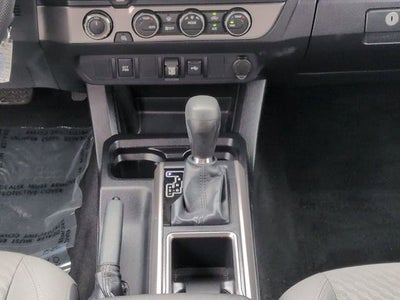 2021 Toyota TACOMA SR5 SR5 V6