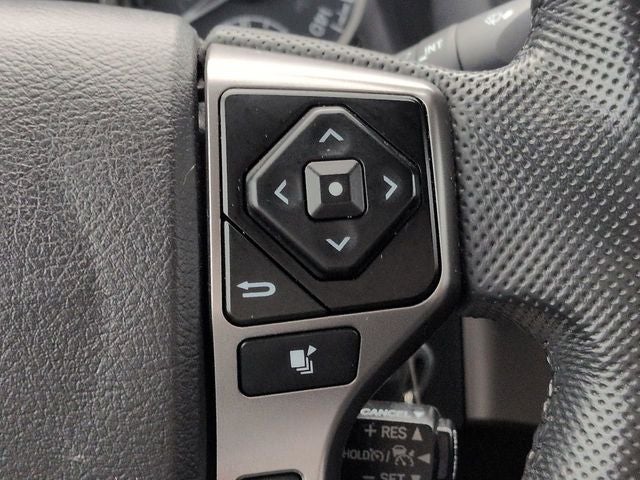 2021 Toyota TACOMA SR5 SR5 V6