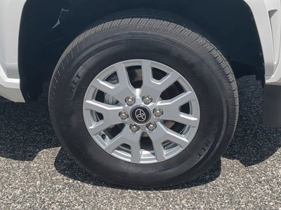 2024 Toyota TACOMA SR5 SR5