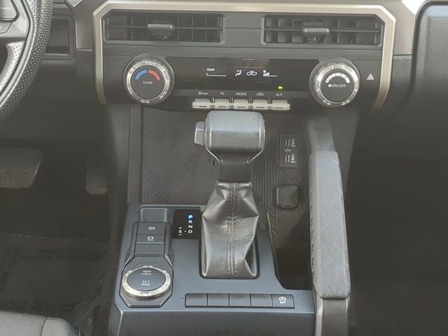 2024 Toyota TACOMA SR5 SR5