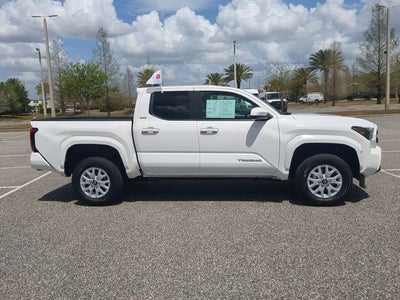 2024 Toyota TACOMA SR5 SR5