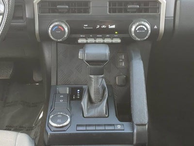 2024 Toyota TACOMA SR5 SR5