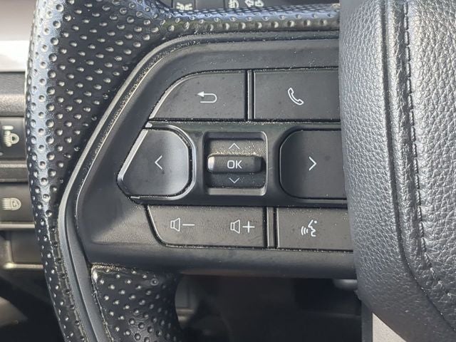 2024 Toyota TACOMA SR5 SR5