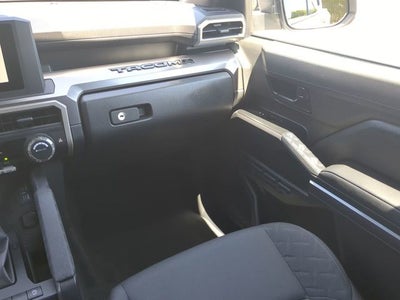 2024 Toyota TACOMA SR5 SR5