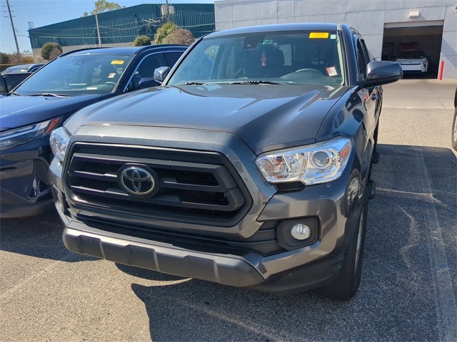 2022 Toyota TACOMA SR SR5