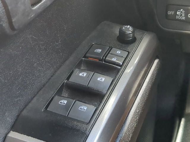 2023 Toyota TACOMA SR5 SR5 V6