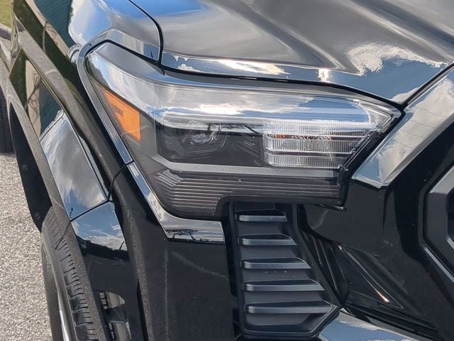 2025 Toyota TACOMA SR5 SR5