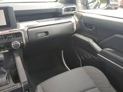 2025 Toyota TACOMA SR5 SR5