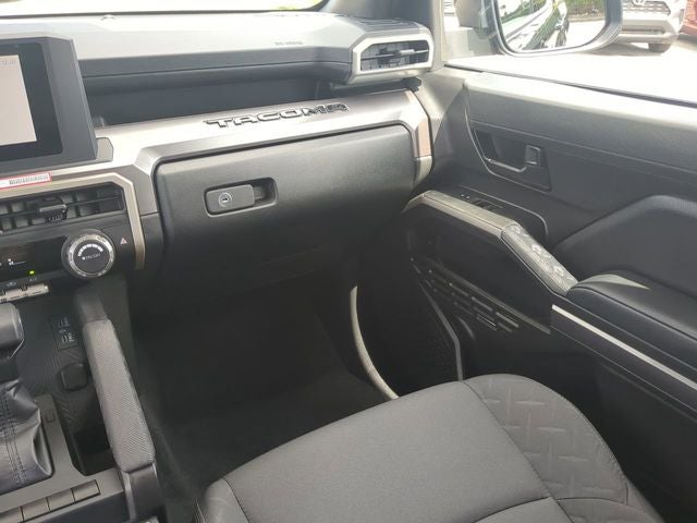 2025 Toyota TACOMA SR5 SR5