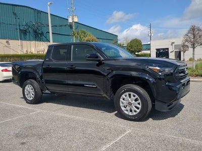 2025 Toyota TACOMA SR5 SR5
